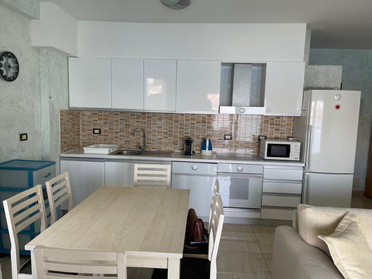 1-Stunning Sea View Apartments! Sarandë Eksteriør bilde