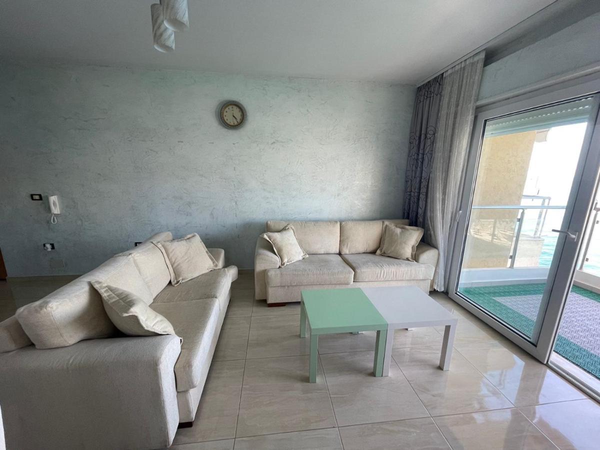 1-Stunning Sea View Apartments! Sarandë Eksteriør bilde