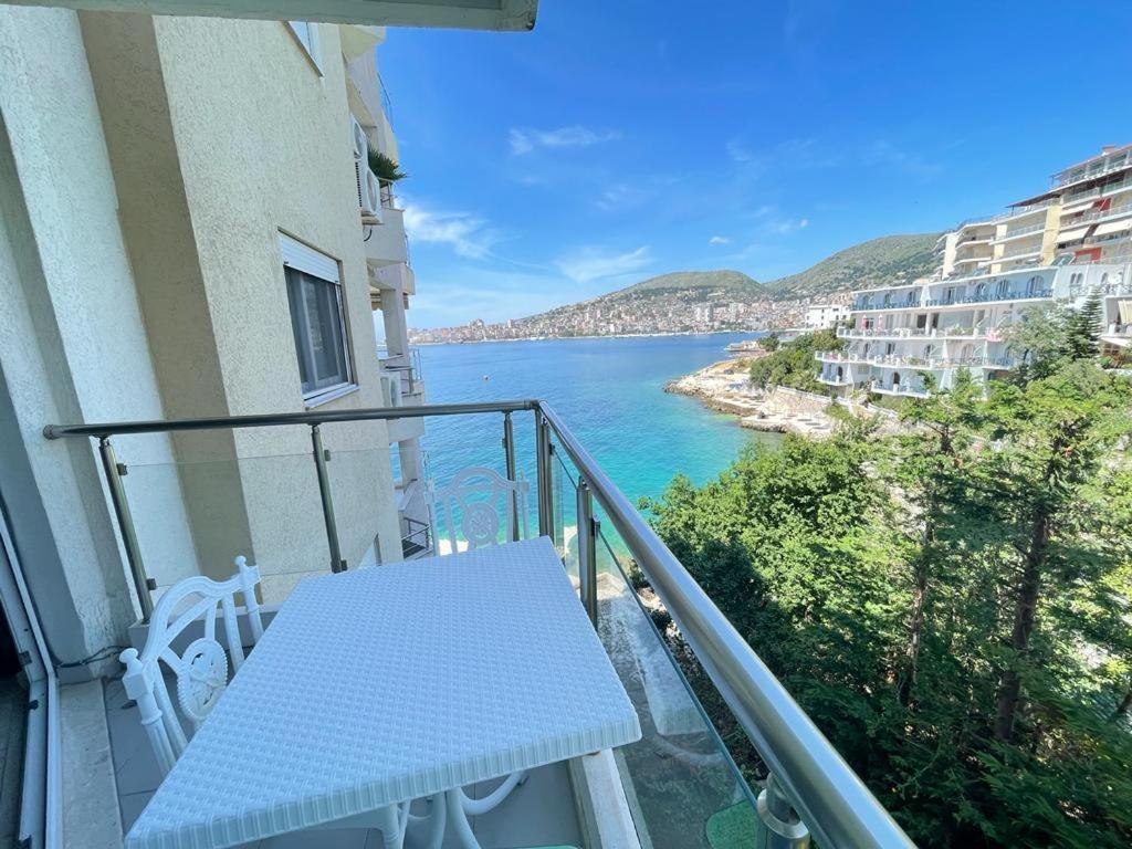 1-Stunning Sea View Apartments! Sarandë Eksteriør bilde