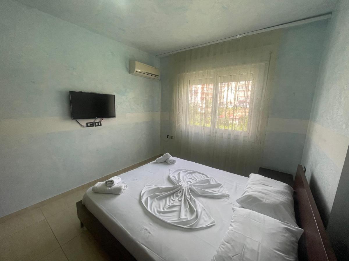 1-Stunning Sea View Apartments! Sarandë Eksteriør bilde
