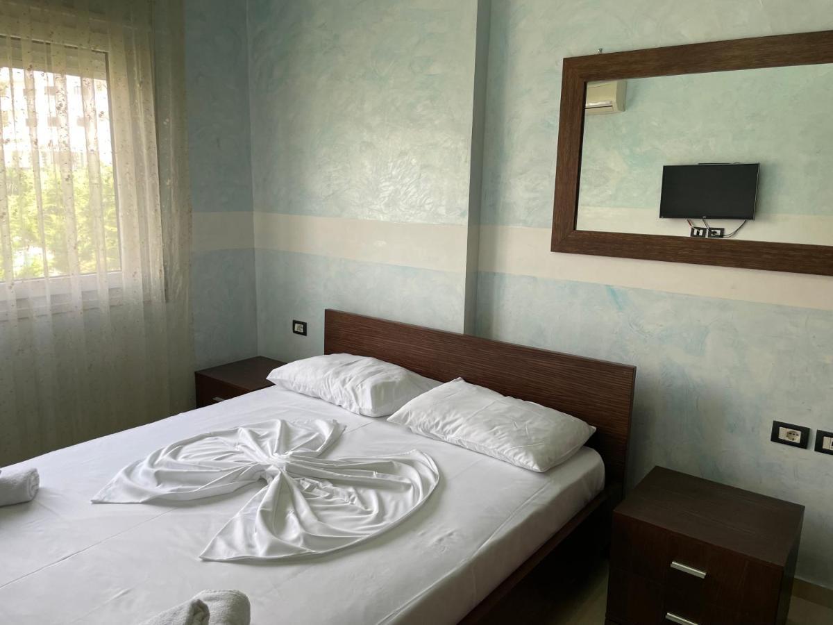 1-Stunning Sea View Apartments! Sarandë Eksteriør bilde